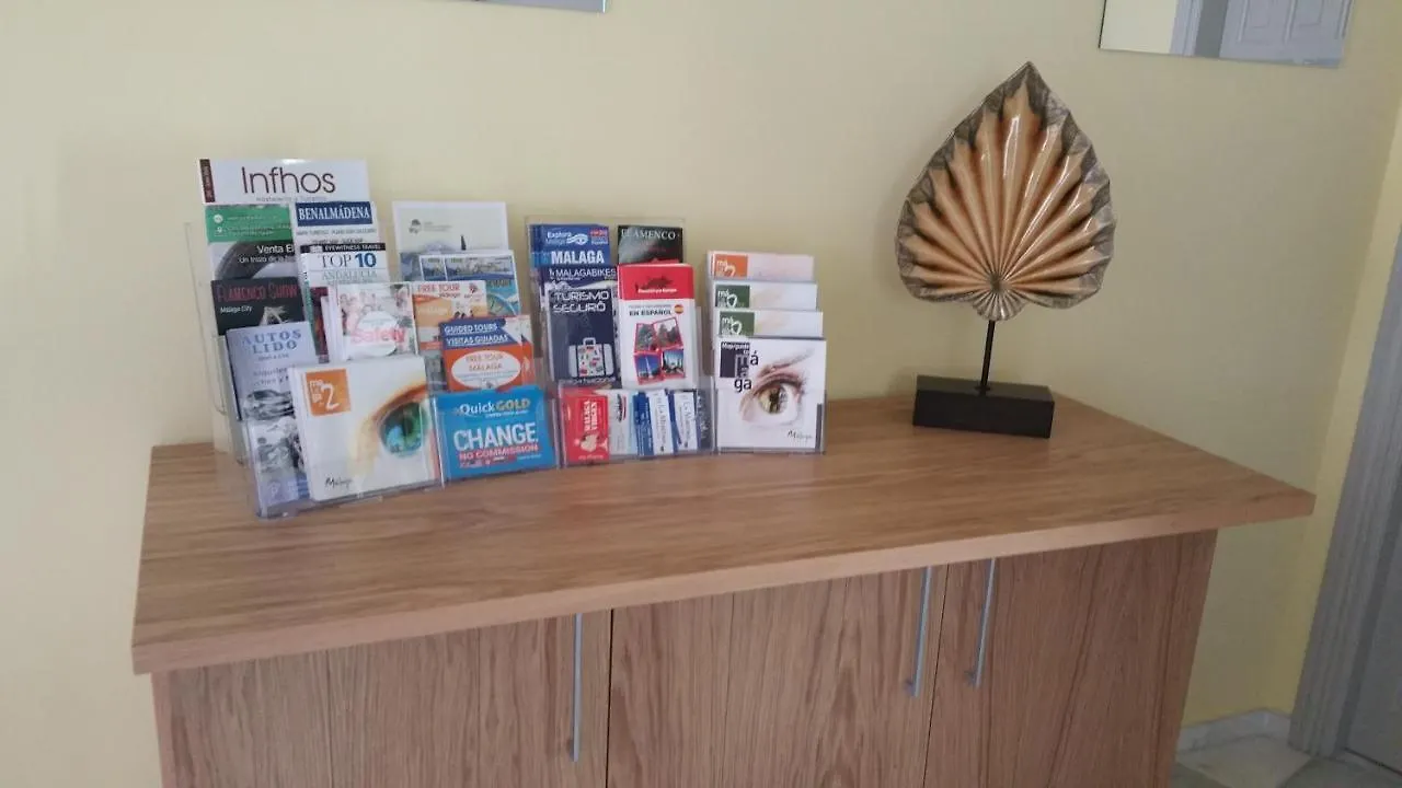 Hostal Tilos Málaga 2*,